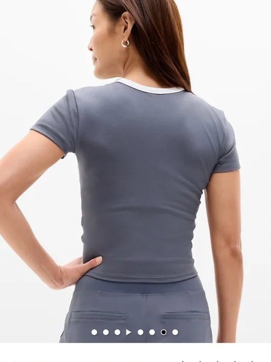 Signature Rib Crop Tee - Picture 2 of 3